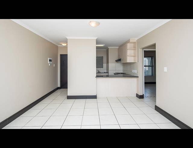 2 BEDROOM APARTMENT FOR SALE IN BRACKENFELL SOUTH
